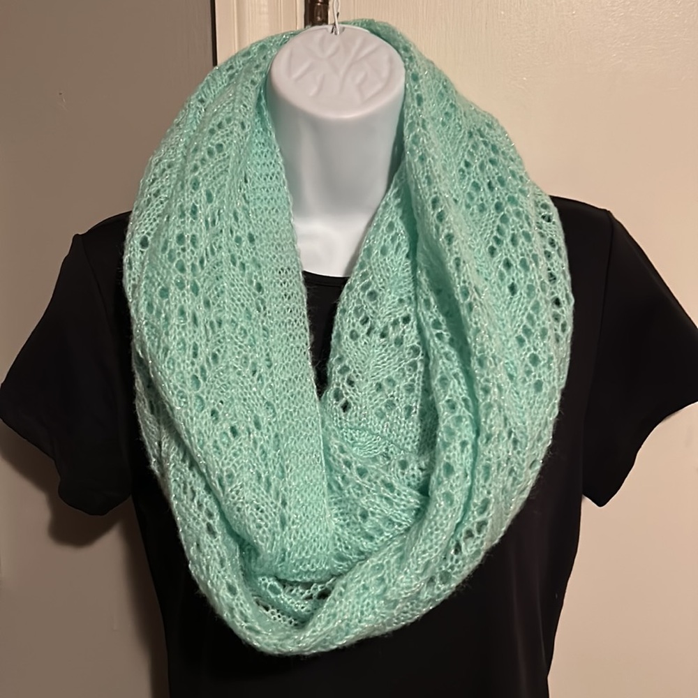 AEROPOSTALE Light Turquoise Green Knit Infinity Scarf NWOT